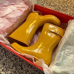 HUNTER -- Original Short Glossy Boot